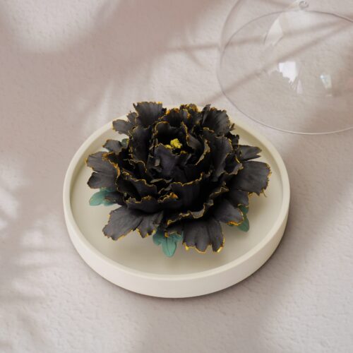 Black peony aromatherapy diffuser