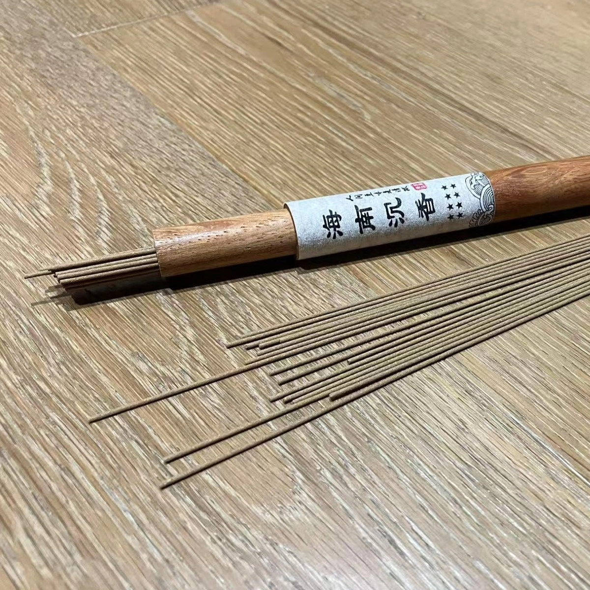 Hainan Agarwood Incense Sticks – Premium Natural Meditation Incense for Deep Relaxation - Image 2